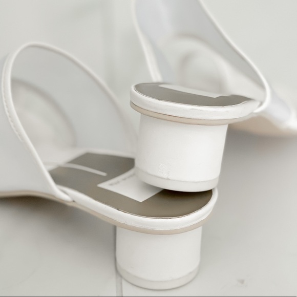 Dolce Vita White Mesh Round Block Heel Sandals - Picture 9 of 13